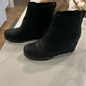 Super comfy Sorel booties